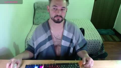 Snapshot of dereck_mills3 chatting on 03-19-26, 02:48 Dereck Mills3 online show from 03-19-26, 02:48