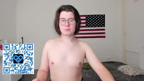 Derek online show from 10-15-25, 05:57