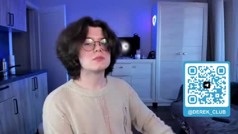Derek online show from 05-03-26, 01:44