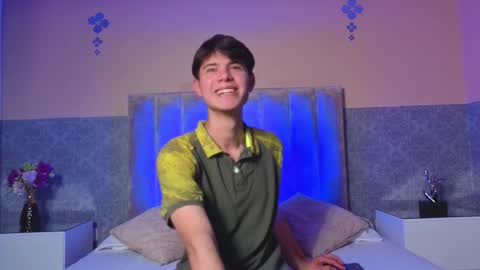 derek_sinn online show from 02-24-26, 09:13