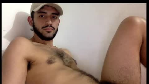 Snapshot of derek_smiith chatting on 01-22-25, 09:10 Derek smiith online show from 01-22-25, 09:10