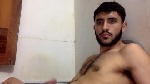 Snapshot of derek_smiith chatting on 09-19-25, 06:26 Derek smiith online show from 09-19-25, 06:26