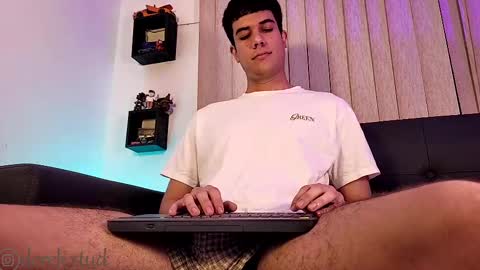 Derek independent model  online show from 09-19-25, 04:14