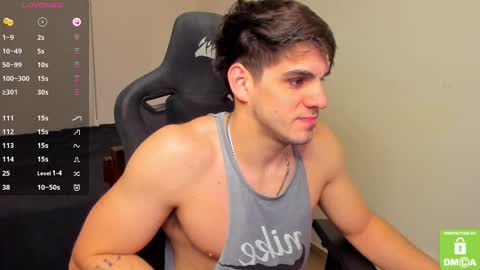 Snapshot of derekcb chatting on 09-09-25, 01:32 Derekcb online show from 09-09-25, 01:32