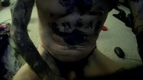 Snapshot of derekdiamond chatting on 01-27-25, 06:20 henry garfield online show from 01-27-25, 06:20