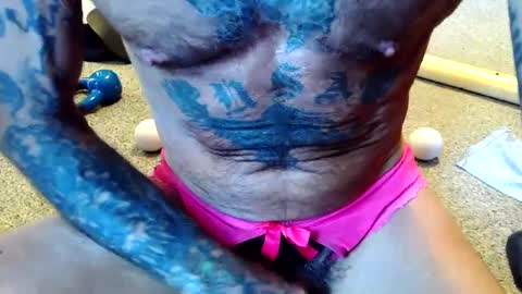 Snapshot of derekdiamond chatting on 09-17-25, 06:09 henry garfield online show from 09-17-25, 06:09