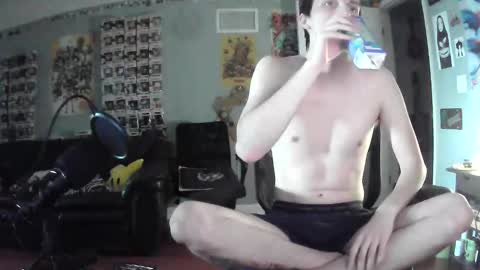 Snapshot of derekdings chatting on 01-21-25, 06:55 derekdings online show from 01-21-25, 06:55