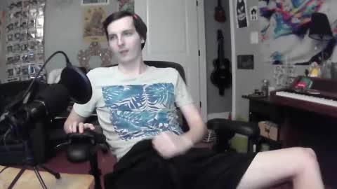 Snapshot of derekdings chatting on 02-01-25, 06:00 derekdings online show from 02-01-25, 06:00