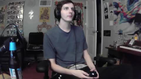 Snapshot of derekdings chatting on 02-26-25, 04:58 derekdings online show from 02-26-25, 04:58