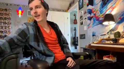 Snapshot of derekdings chatting on 09-08-25, 06:18 derekdings online show from 09-08-25, 06:18