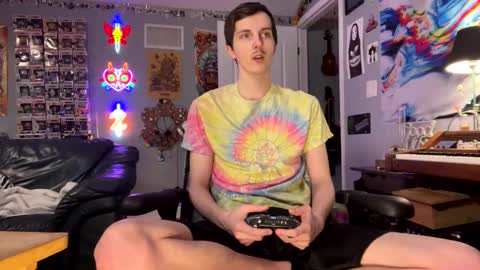 Snapshot of derekdings chatting on 11-02-25, 11:40 derekdings online show from 11-02-25, 11:40