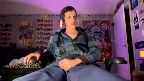 Snapshot of derekdings chatting on 01-10-26, 12:51 derekdings online show from 01-10-26, 12:51