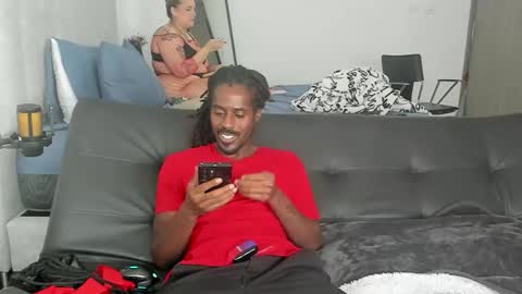 Snapshot of derkdiggler89 chatting on 05-27-26, 05:10 Derk Mae online show from 05-27-26, 05:10