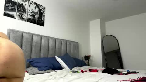 Snapshot of derkdiggler89 chatting on 05-30-26, 05:15 Derk Mae online show from 05-30-26, 05:15