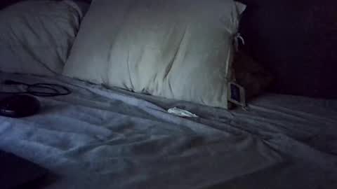 Snapshot of derokkes chatting on 06-03-26, 02:33 derokkes online show from 06-03-26, 02:33