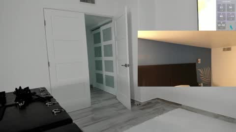 Snapshot of derrick973 chatting on 03-03-25, 12:37 poundmyassplsddy77 online show from 03-03-25, 12:37