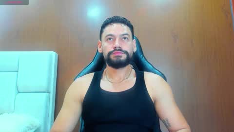 DerryBigger CM online show from 11-10-25, 02:27