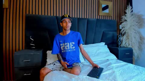 Snapshot of derrymeyers chatting on 01-15-26, 04:39 derrymeyers online show from 01-15-26, 04:39