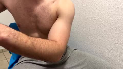 Snapshot of dertom_xxx chatting on 01-10-26, 06:04 Tom online show from 01-10-26, 06:04