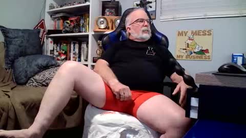 D K online show from 10-23-25, 01:05