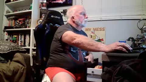 Snapshot of desertknight56 chatting on 02-19-26, 02:40 D K online show from 02-19-26, 02:40