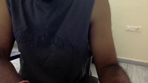 Snapshot of desi_suckable chatting on 06-01-26, 10:28 desisuckable online show from 06-01-26, 10:28