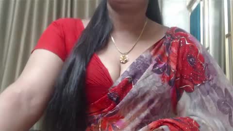 Maisa online show from 02-18-25, 07:30