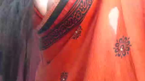 Maisa online show from 09-25-25, 04:54