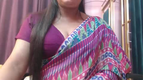 Snapshot of desimaisa130 chatting on 02-09-26, 04:00 Maisa online show from 02-09-26, 04:00