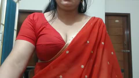 Maisa online show from 05-17-26, 05:20