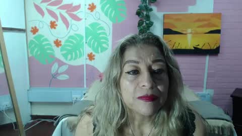 VALERIA online show from 01-06-25, 03:29