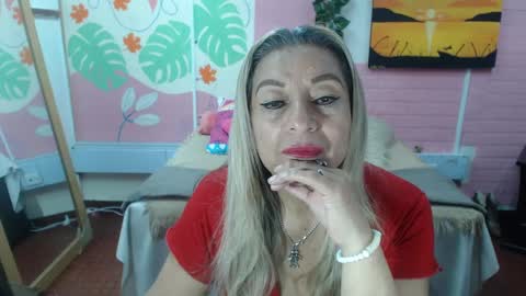 VALERIA online show from 09-10-25, 04:18