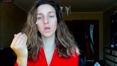 Snapshot of desired_zoya chatting on 10-16-25, 04:35 desired zoya online show from 10-16-25, 04:35