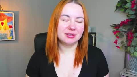 LAYLA online show from 03-18-26, 07:22