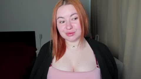 Snapshot of desirelayla chatting on 04-28-26, 06:29 LAYLA online show from 04-28-26, 06:29