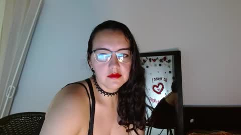 Snapshot of desireruby chatting on 12-18-25, 12:06 desireruby online show from 12-18-25, 12:06