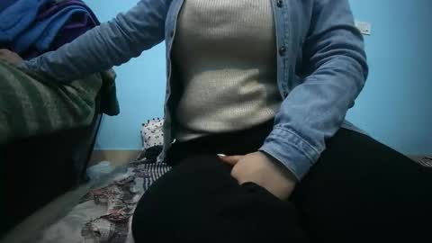 Snapshot of desirussian chatting on 12-01-25, 11:04 desirussian online show from 12-01-25, 11:04