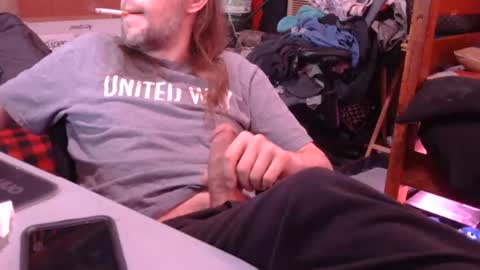 Snapshot of desolation2012 chatting on 06-14-26, 02:57 desolation2012 online show from 06-14-26, 02:57
