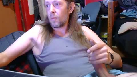 Snapshot of desolation2012 chatting on 07-15-26, 04:51 desolation2012 online show from 07-15-26, 04:51