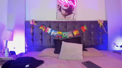 Destello  online show from 07-02-26, 03:40