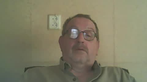 Snapshot of destelp chatting on 05-23-26, 04:55 destelp online show from 05-23-26, 04:55
