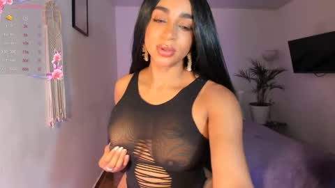 Destinne Mill online show from 10-06-25, 02:36