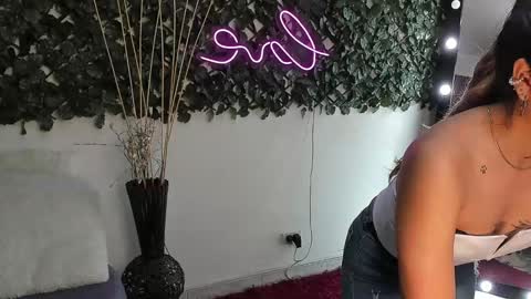 Destiny online show from 09-15-25, 12:05