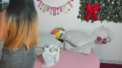 Destiny online show from 04-21-26, 12:00