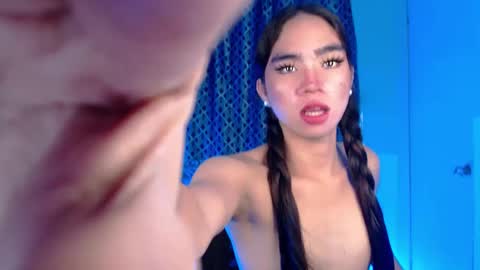 Snapshot of destinyrosexxx chatting on 12-25-24, 01:51 Chelsea online show from 12-25-24, 01:51