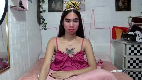 Snapshot of destinyrosexxx chatting on 09-09-25, 05:45 Chelsea online show from 09-09-25, 05:45