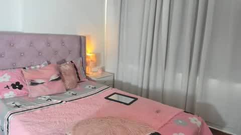 Snapshot of destinysweet21 chatting on 02-25-26, 03:10 destinysweet21 online show from 02-25-26, 03:10