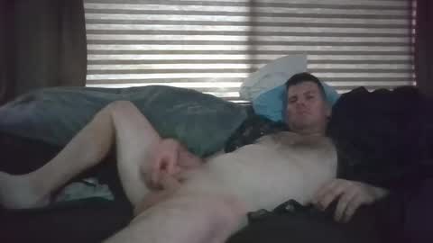 Snapshot of destro102278 chatting on 11-06-25, 08:43 destro102278 online show from 11-06-25, 08:43