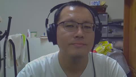 Snapshot of destroy1984 chatting on 12-07-24, 11:18 Destroy November 1984 online show from 12-07-24, 11:18