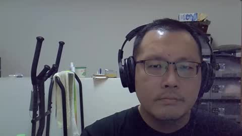 Snapshot of destroy1984 chatting on 09-13-25, 04:01 Destroy November 1984 online show from 09-13-25, 04:01